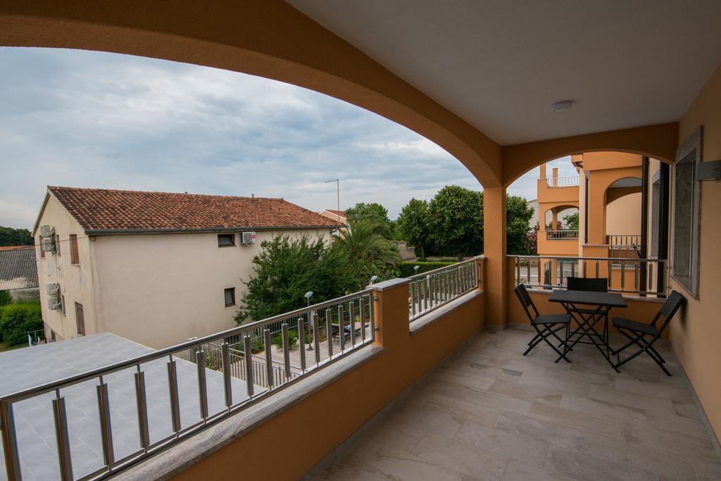 Villa Ljubica Vodice Bagian luar foto