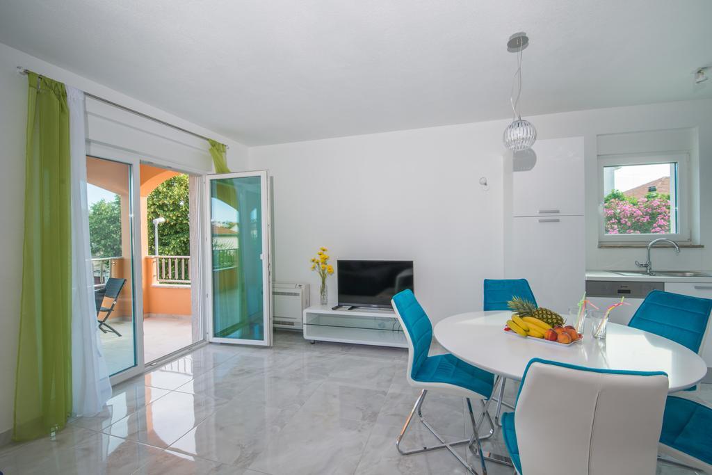 Villa Ljubica Vodice Bagian luar foto